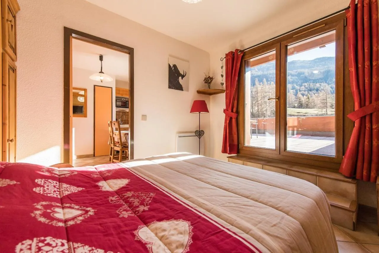 Fleurs Et Neige Apartment Lanslevillard France